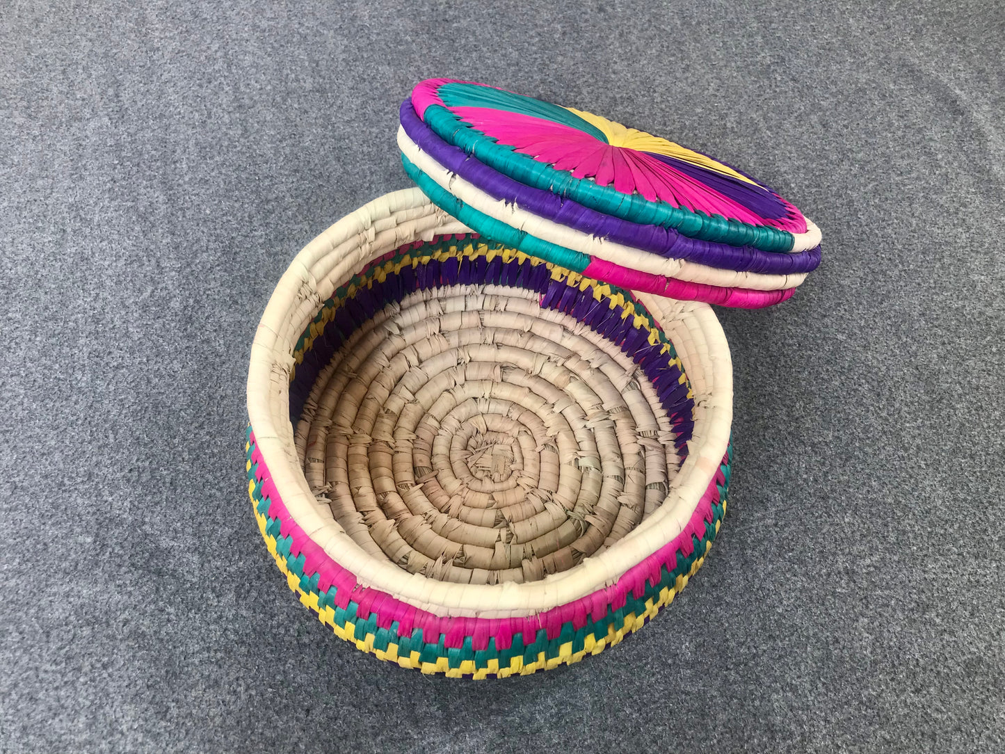 Handmade Premium Quality Date Palm Leaf Large Hotpot with Vibrant Design & Colors (11 inches Wide x 6 inch Height)
