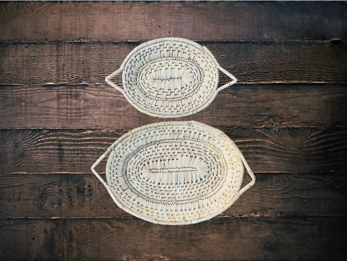 4 Pieces Bundle Offer (Set of 2 Date Palm Leaf Spoon Boxes / Fruit Baskets & Set of 2 Serving Trays) Dining Table Decor