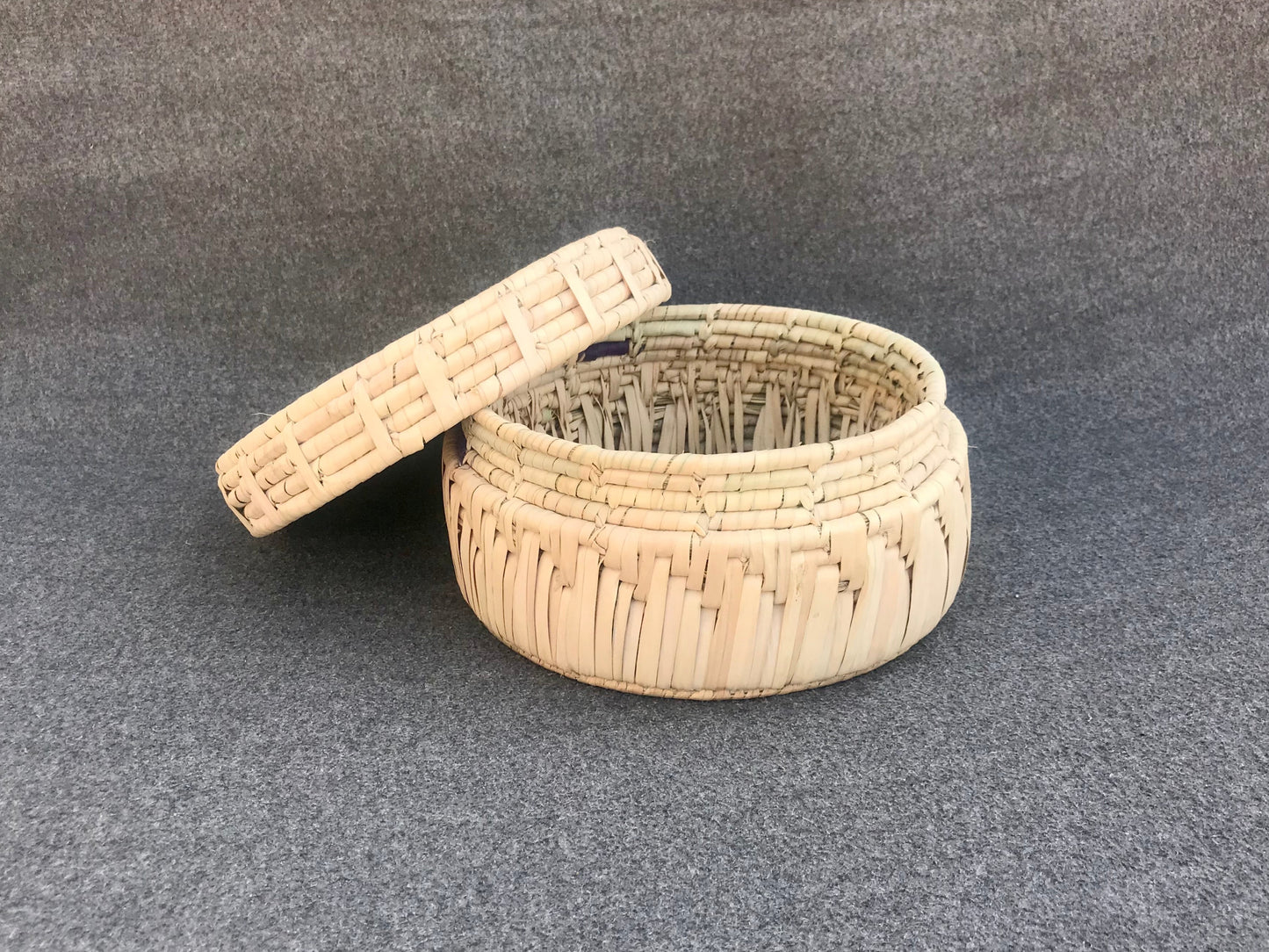 Handmade Hotpot For Roti - Date Leaves Hand Woven Bread Box | Bread/Chapati/Naan Warmer | Traditional Hotpot | Soondhri For Kitchen - Dry Fruits Storage Basket For Home